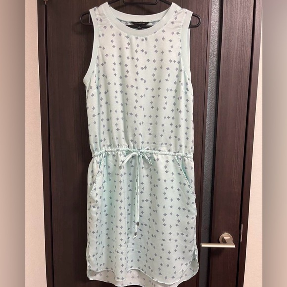 Banana Republic Light Blue Patterned Midi Dress - Picture 1 of 5